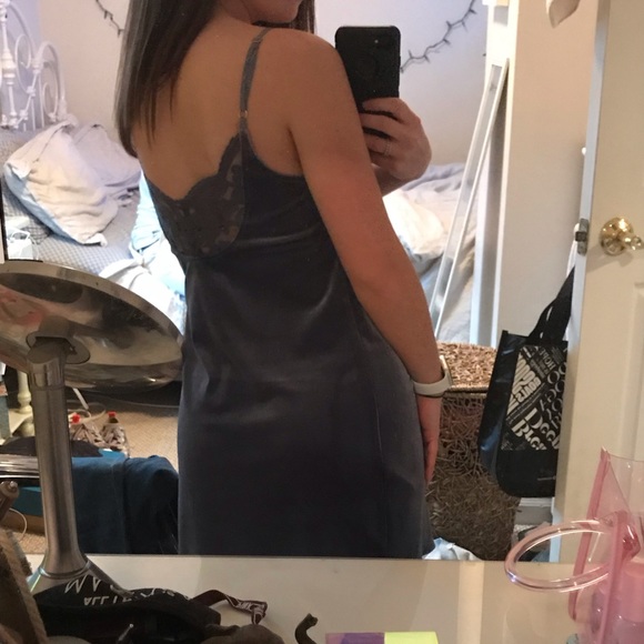 Abercrombie &Fitch dress with lace detail on back - Picture 3 of 5